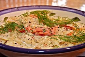 Φαρφάλε με σάλτσα βουτύρου και πεστροφα