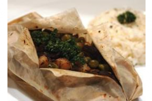 Κιαγίτ κεμπάπ (αρνάκι στην λαδόκολλα)